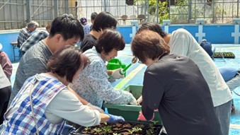 住民の方々と協力します